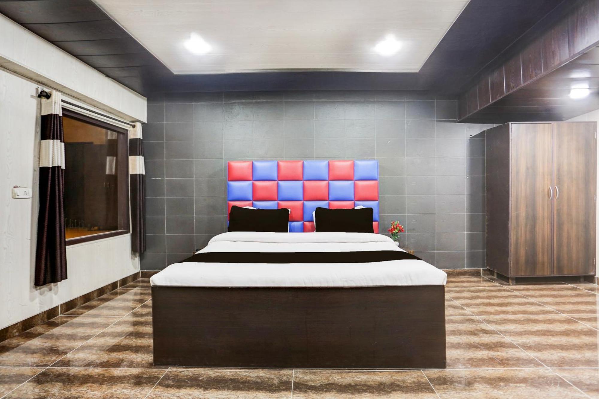 Super Townhouse Haibowal Chowk Ludhiana Exterior foto